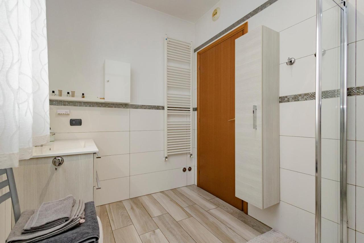 Bomboniera Milano Zona Rho Fiera - Bilocale 70Mq Daire Senago Dış mekan fotoğraf
